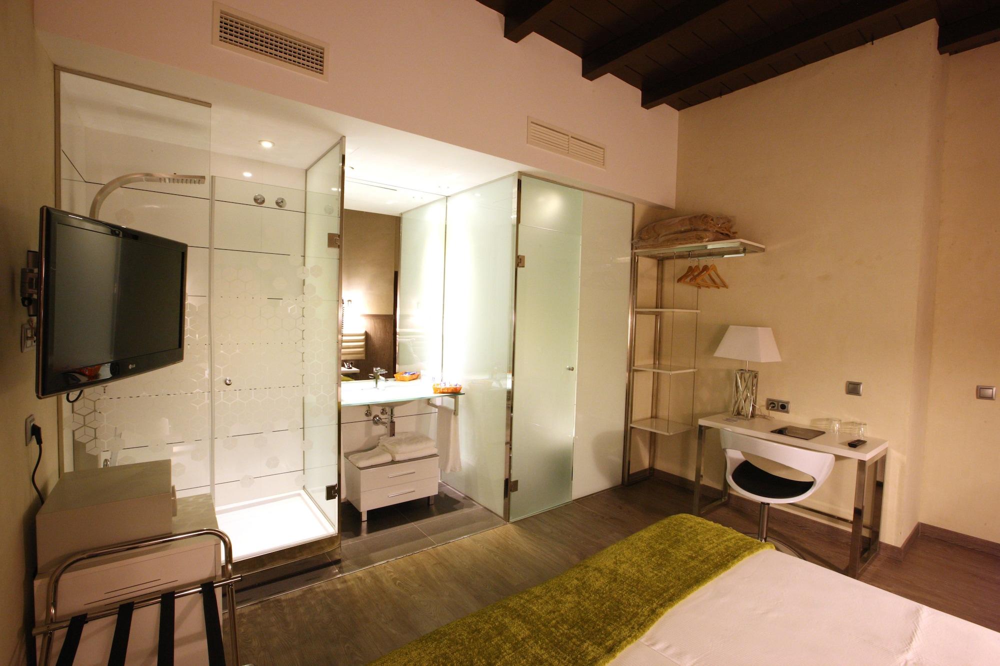Evenia Alcala Boutique Hotel Alcala de Henares Exterior photo